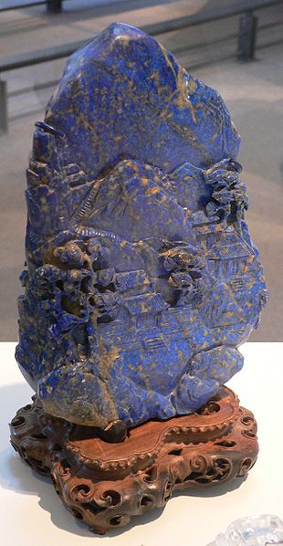 China, Qing Dynasty (1644-1912) Mountain Lapis lazuli Copyright © 2006 David Monniaux
