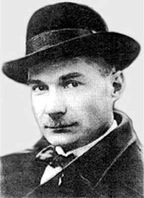 Zamjatin (1884-1937) around 1919. Photo source http://orwell.ru/people/zamyatin/img/ez01w.jpg via Wikimedia Commons