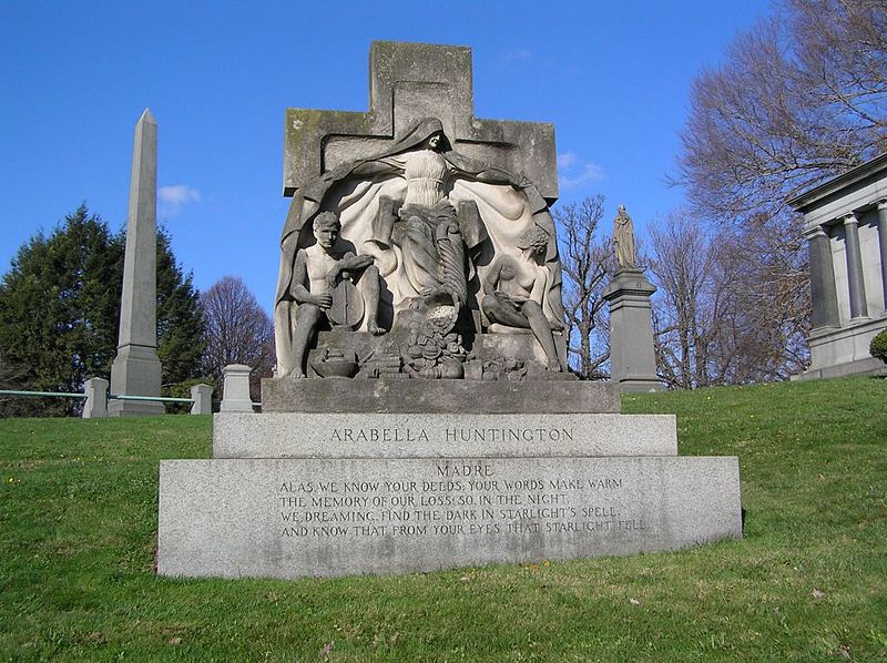 The monument of Arabella Huntington in Woodlawn Cemetery, Bronx, NY. Photo by Anthony22 via Wikimedia Commons